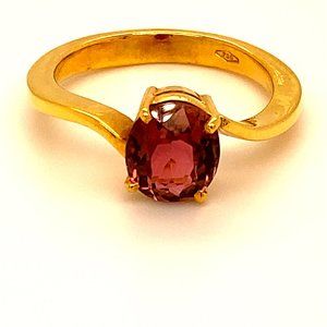 Red Tourmaline 2.06ct Solid 18K Yellow Gold Ring